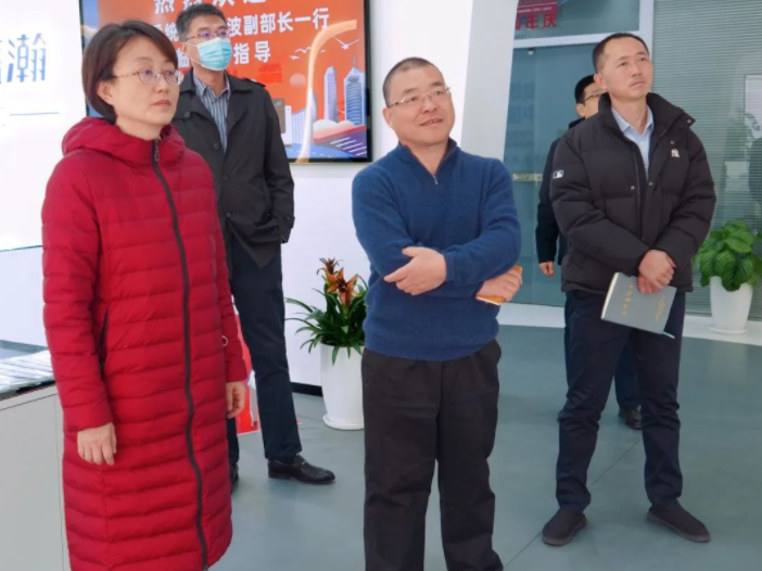 青島市嶗山區(qū)委統(tǒng)戰(zhàn)部常務(wù)副部長、區(qū)臺港澳辦主任陳波一行到訪盛瀚調(diào)研指導